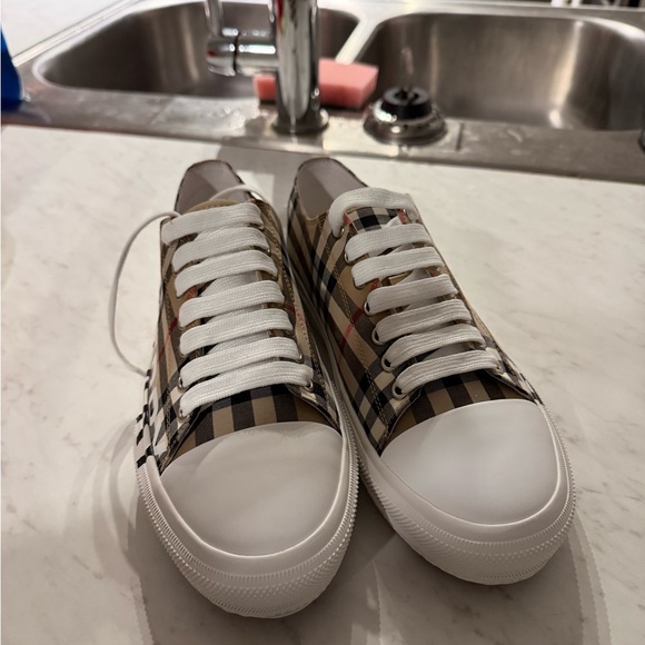 Burberry Checkered Canvas Sneakers - Picture 3 of 5